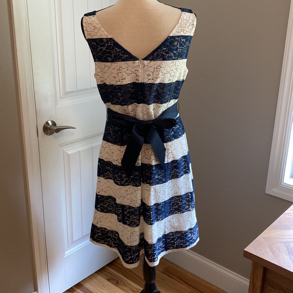Robbie Bee fit and flare dress - Picture 6 of 10